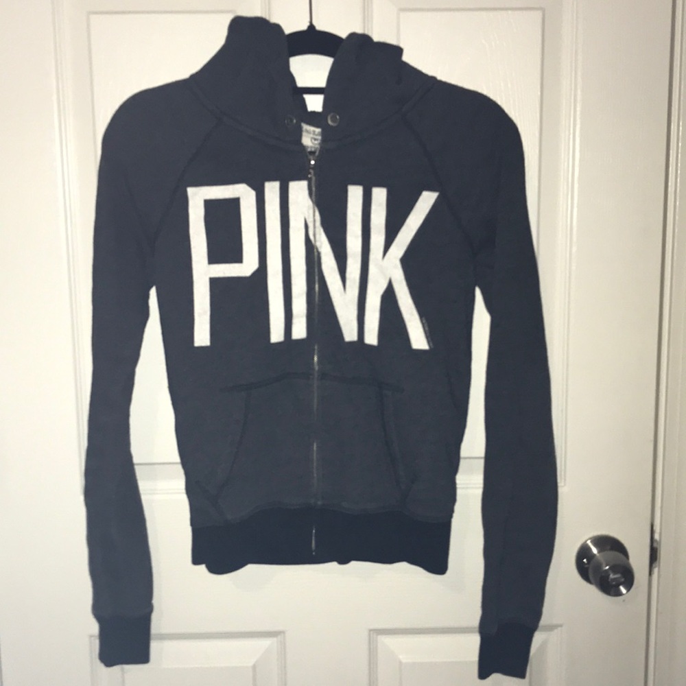 ✨ Victoria’s Secret PINK sweatshirt ✨